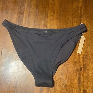 Skims mid coverage bikini bottom